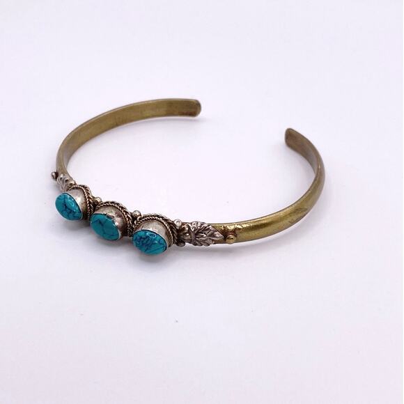 Tibetan or Nepalese turquoise metal cuff bracelet - Picture 5 of 5